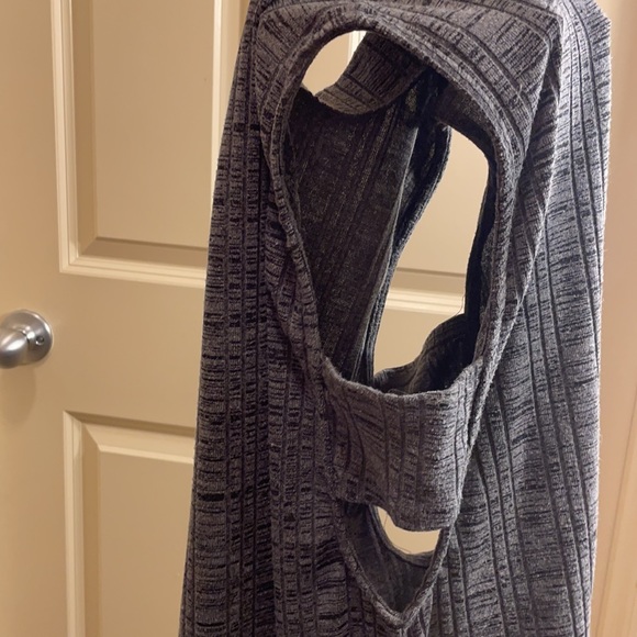 Top/dress - Picture 5 of 5